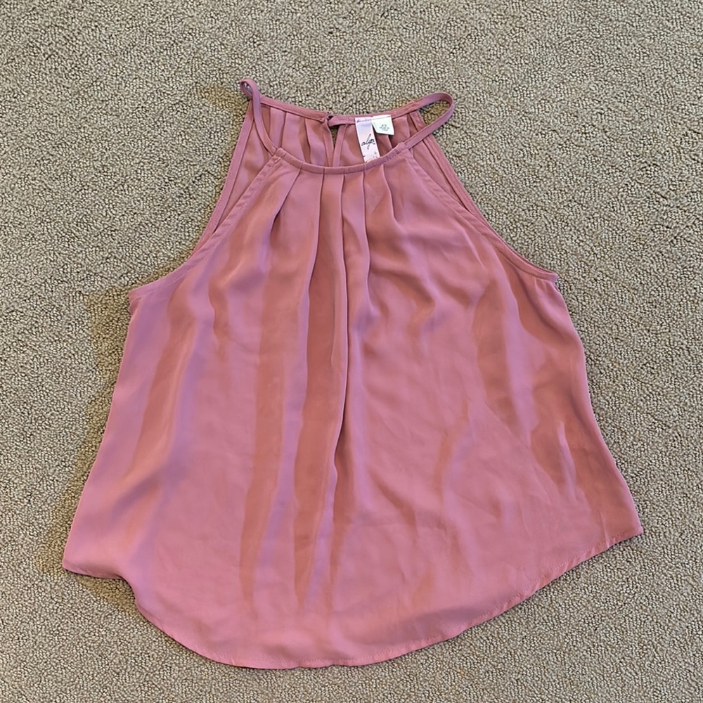 Alya Pink Pleated Sleeveless Blouse